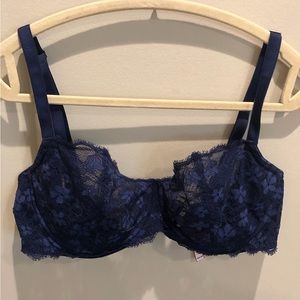36DD VS unlined balconette